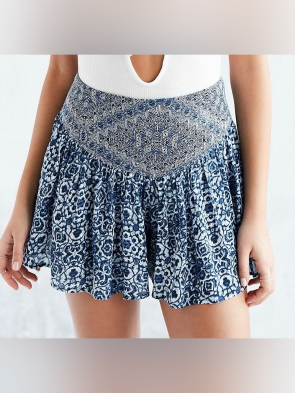 Urban Outfitters flowy shorts NWT